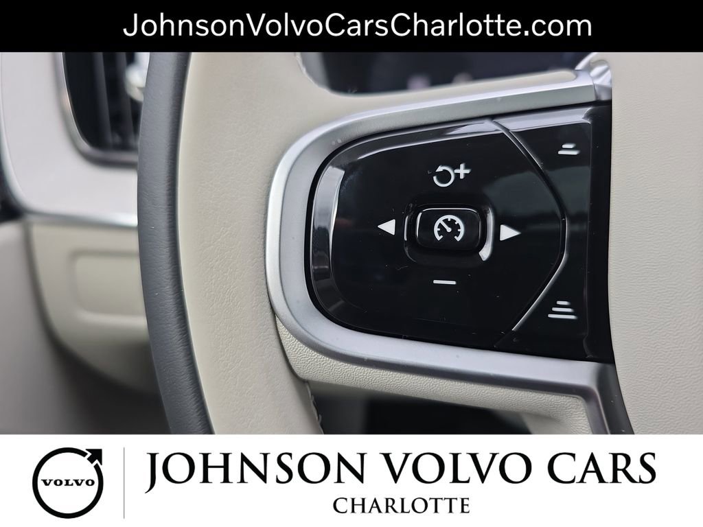 New 2026 Volvo XC60 T8 Ultra w/ Protection Package Premier image 17