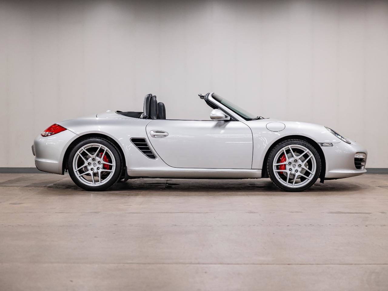 Used 2009 Porsche Boxster S RWD image 37