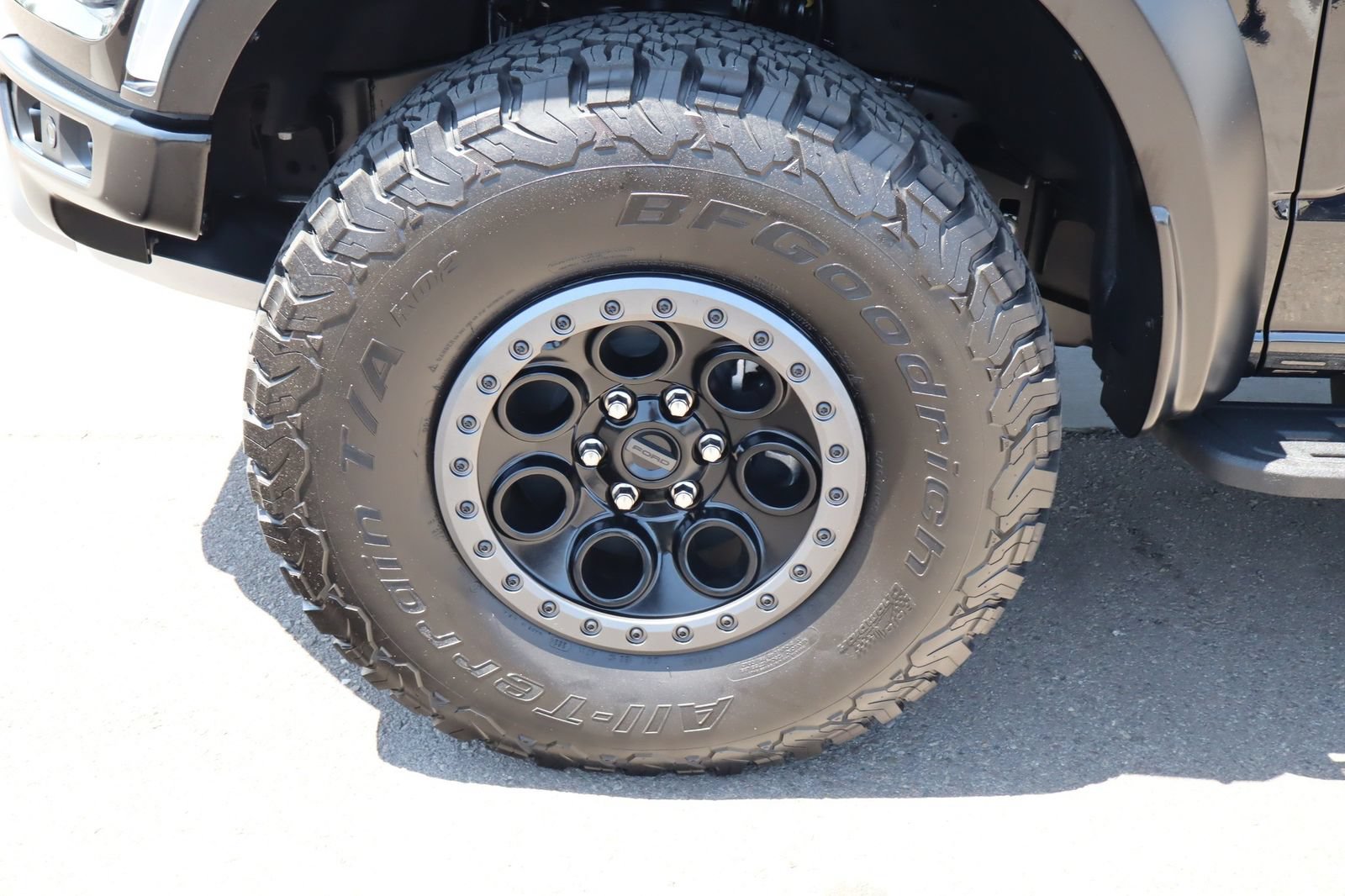Used 2024 Ford F150 Raptor AWD/4WD image 14