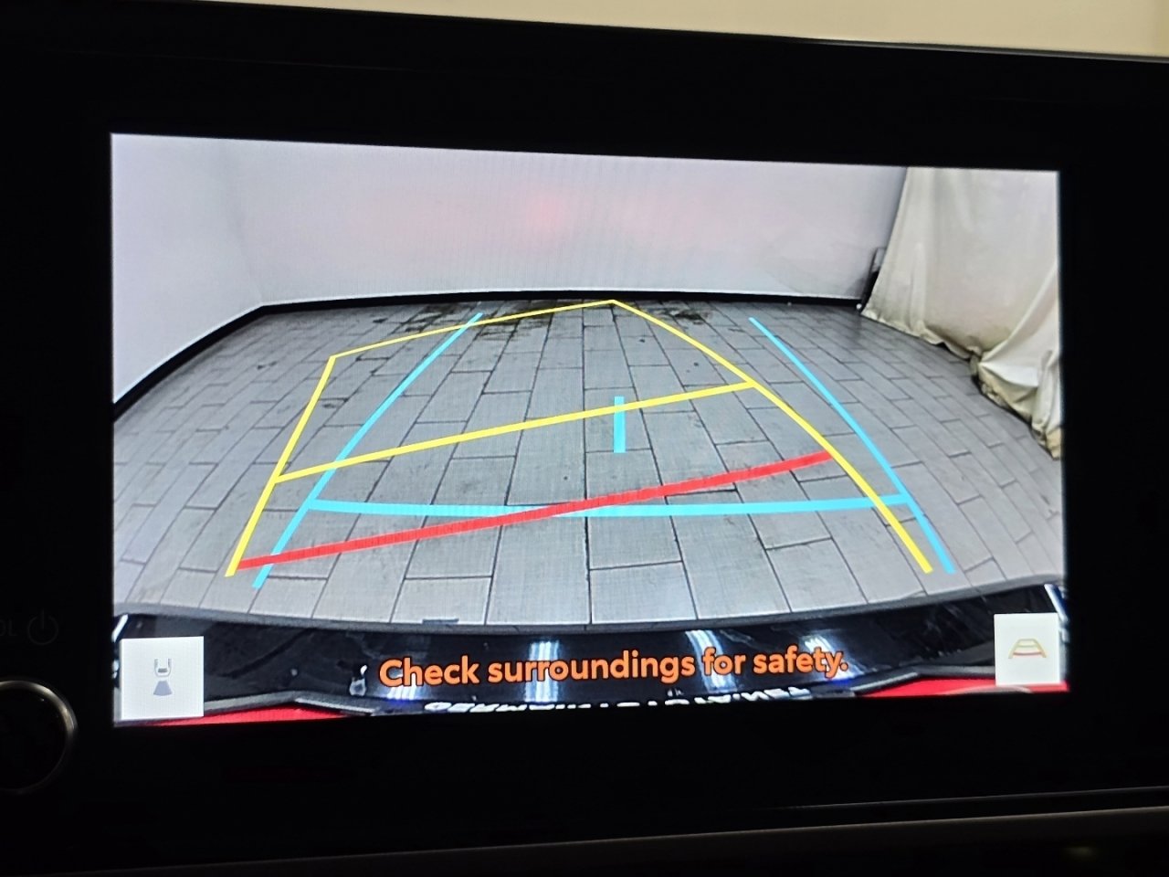 Certified 2025 Toyota Camry LE image 5