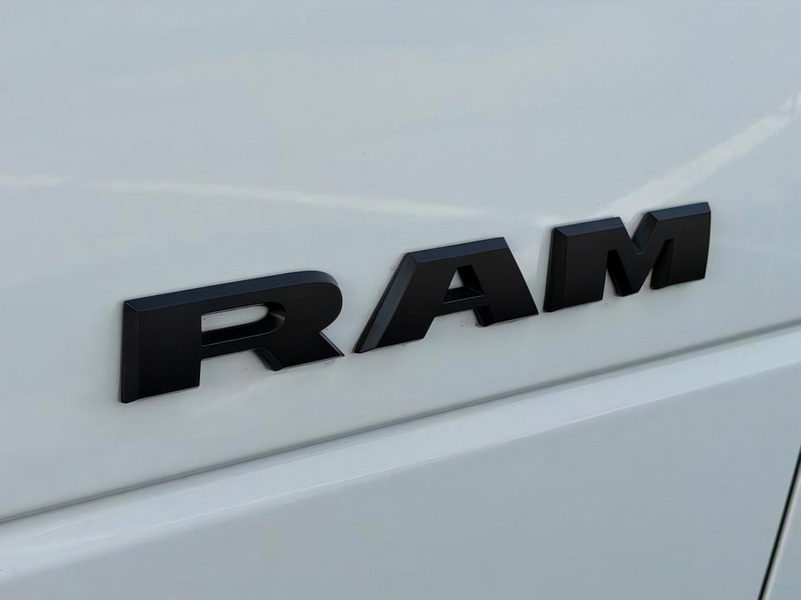 Used 2025 RAM 3500 Big Horn AWD/4WD image 10