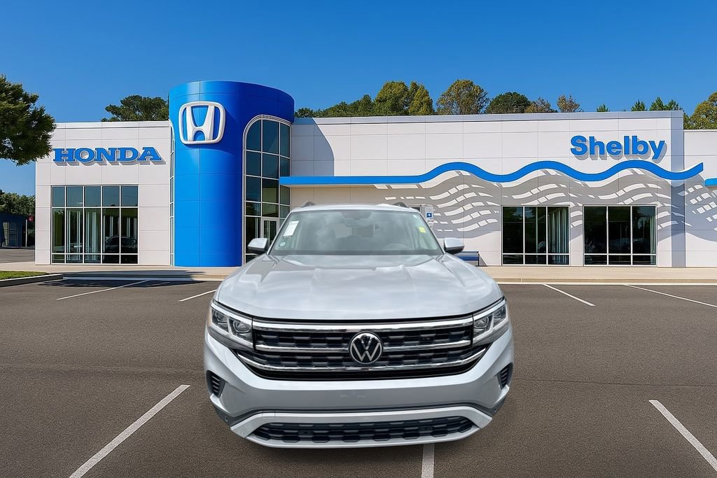 Used 2023 Volkswagen Atlas SE image 3