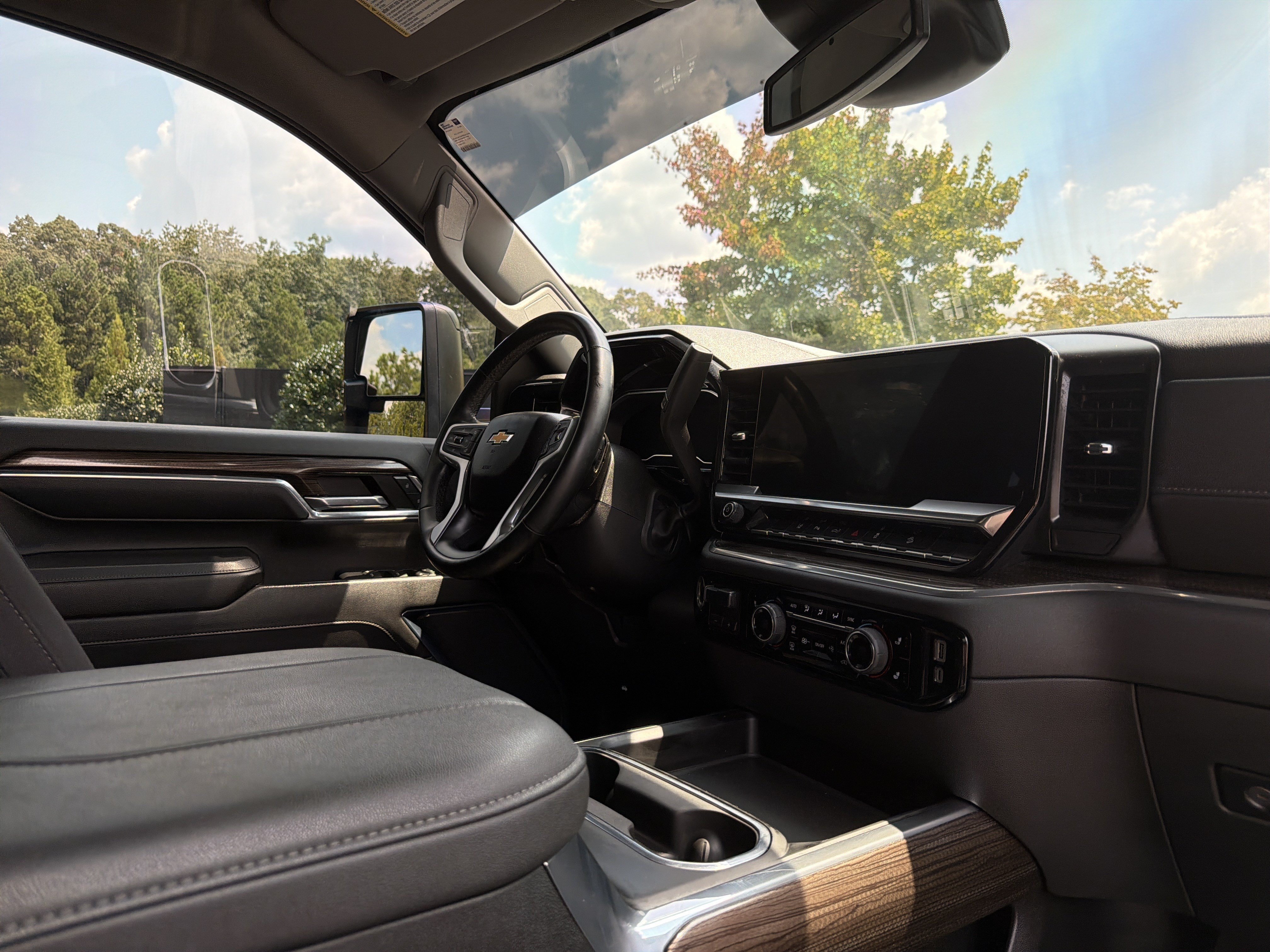 Used 2024 Chevrolet Silverado 3500 LT w/ All Star Edition AWD/4WD image 6