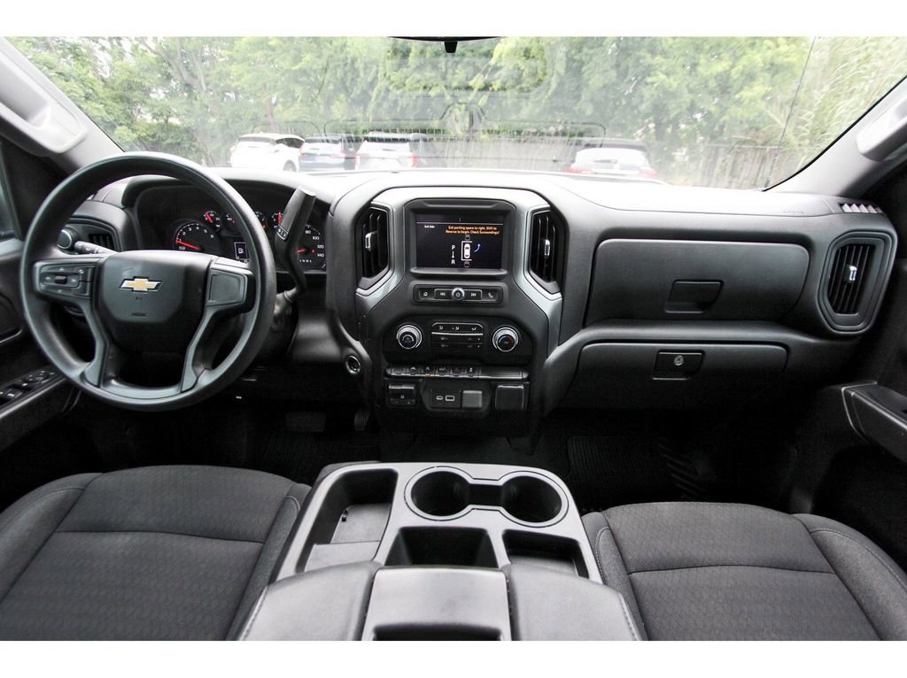 Used 2024 Chevrolet Silverado 1500 Custom AWD/4WD image 9