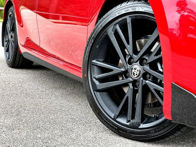 New 2026 Toyota Camry Hybrid image 2