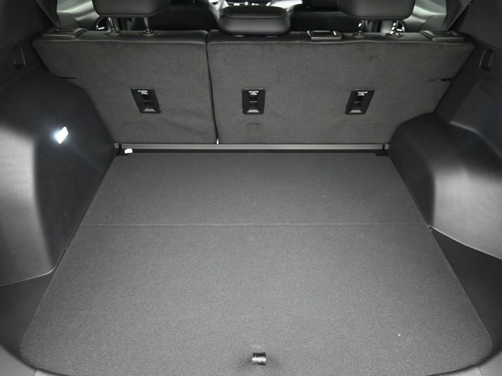 New 2026 Chevrolet Equinox LT w/ Convenience Package II image 9