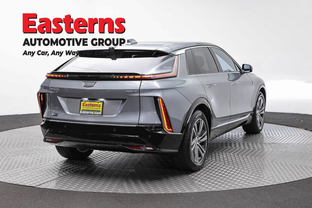 Used 2024 Cadillac Lyriq Luxury RWD image 5