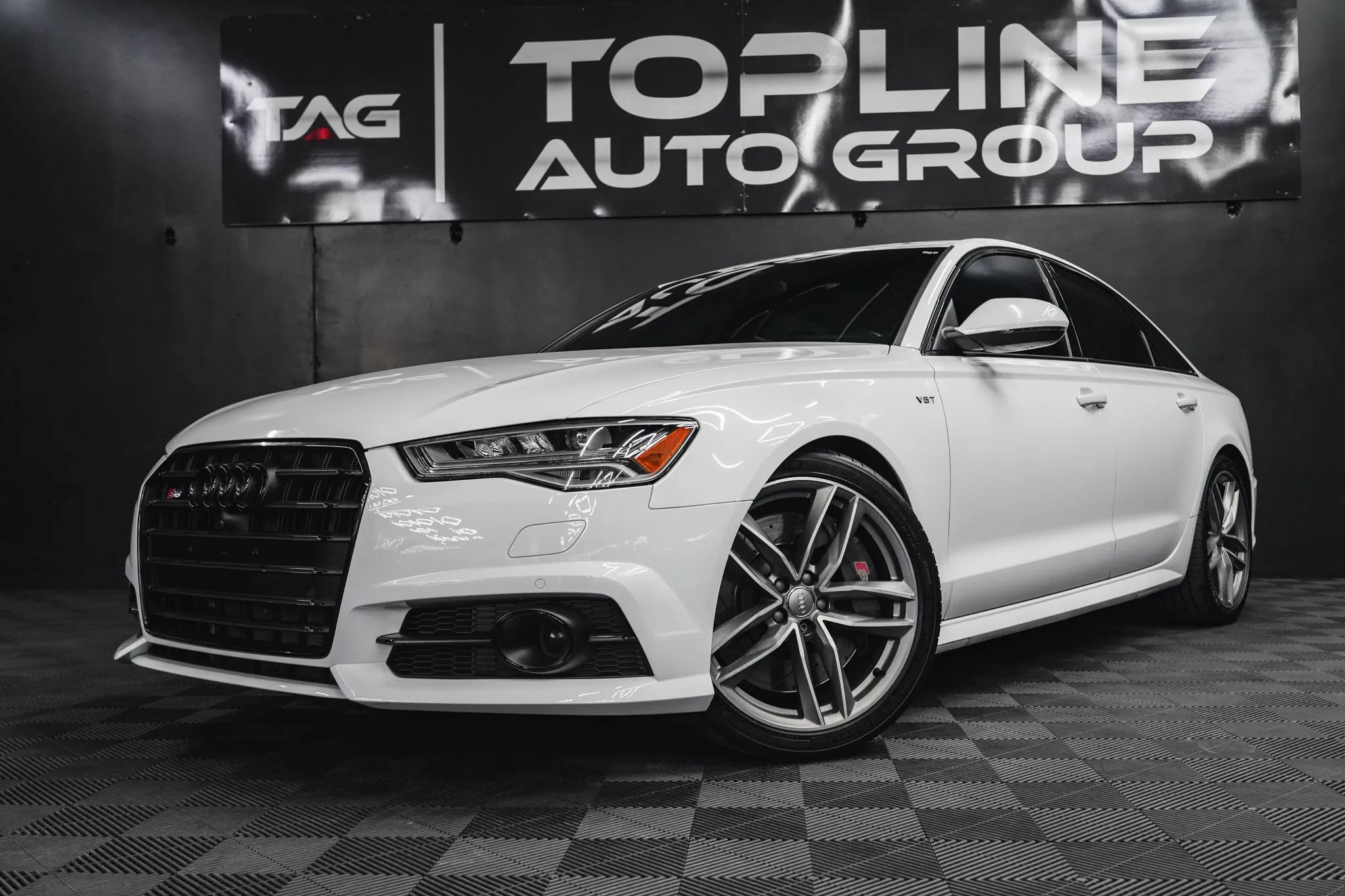 Used 2016 Audi S6 Prestige AWD/4WD image 3