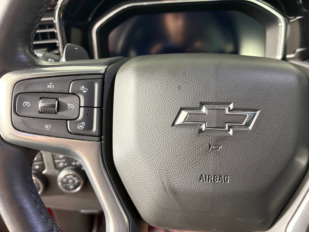 Used 2022 Chevrolet Silverado 1500 RST AWD/4WD image 24