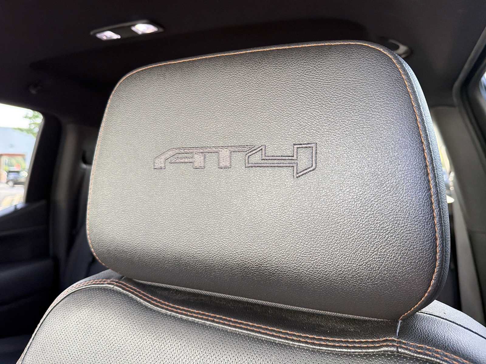 Used 2021 GMC Sierra 1500 AT4 w/ AT4 Premium Package AWD/4WD image 23