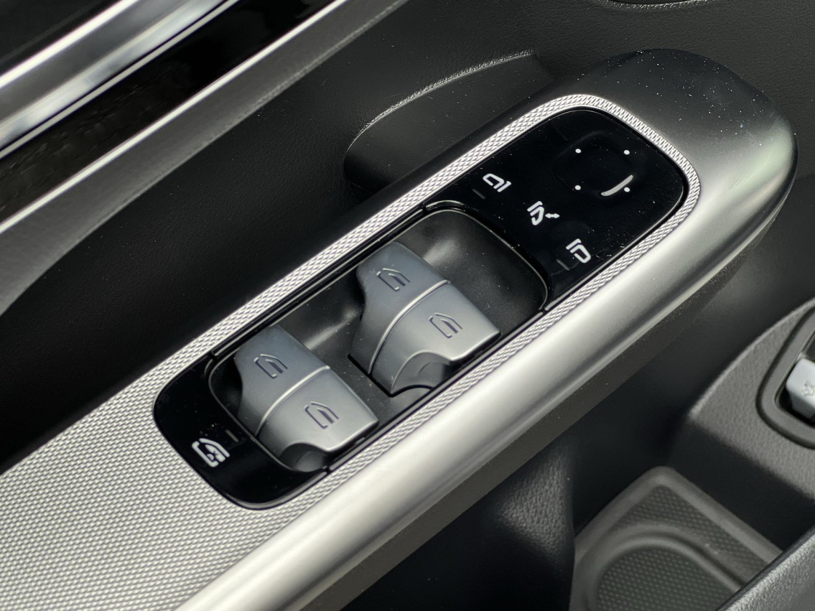 New 2026 Mercedes-Benz GLC 300 4MATIC image 20