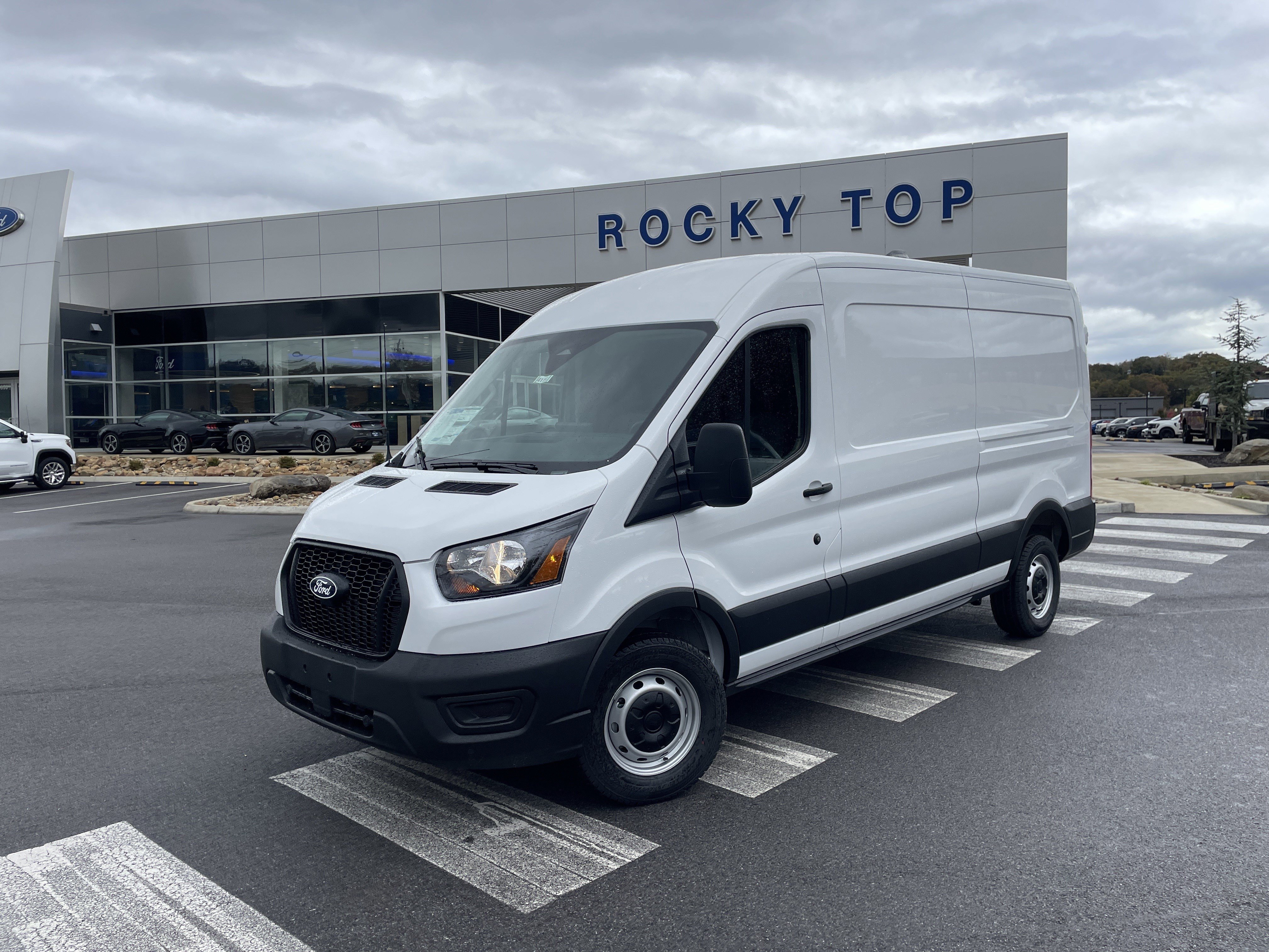 New 2026 Ford Transit 250 148 Medium Roof image 1