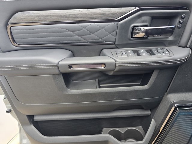 New 2026 RAM 3500 Limited image 23