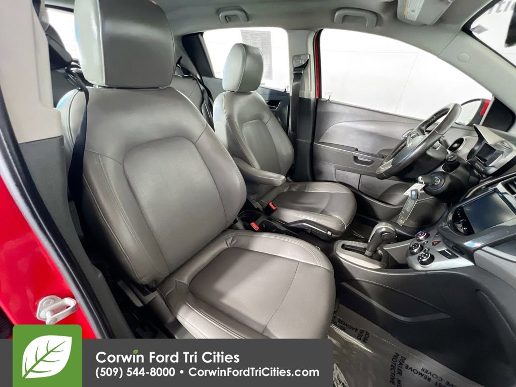 Used 2015 Chevrolet Sonic LTZ FWD image 17