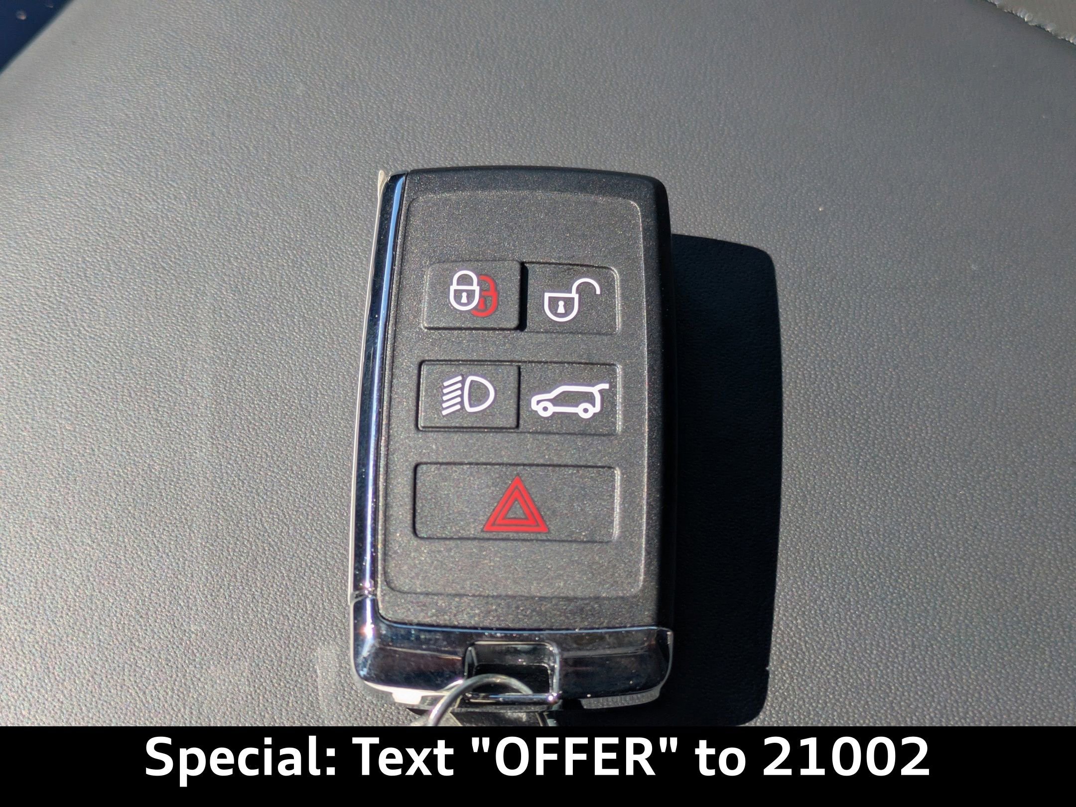 Used 2023 Land Rover Range Rover SE image 37