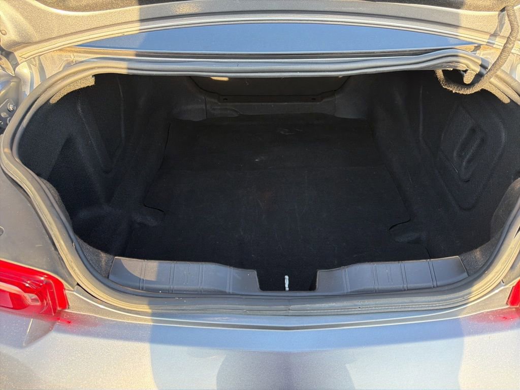 Used 2022 Chevrolet Camaro LT image 26