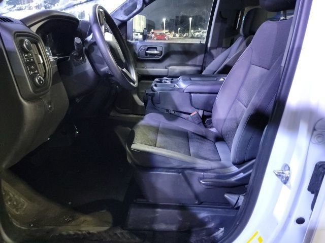 Used 2020 Chevrolet Silverado 1500 Custom w/ Custom Max Trailering Package image 11