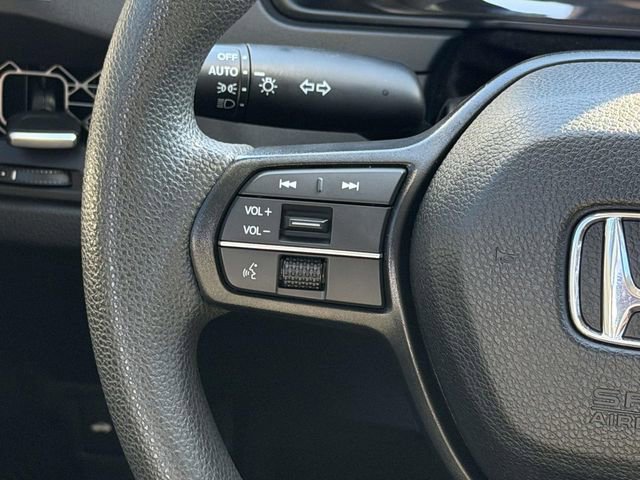 Used 2023 Honda Accord EX image 18