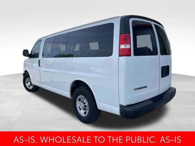 Used 2019 Chevrolet Express 2500 LS w/ Driver Convenience Package RWD image 6