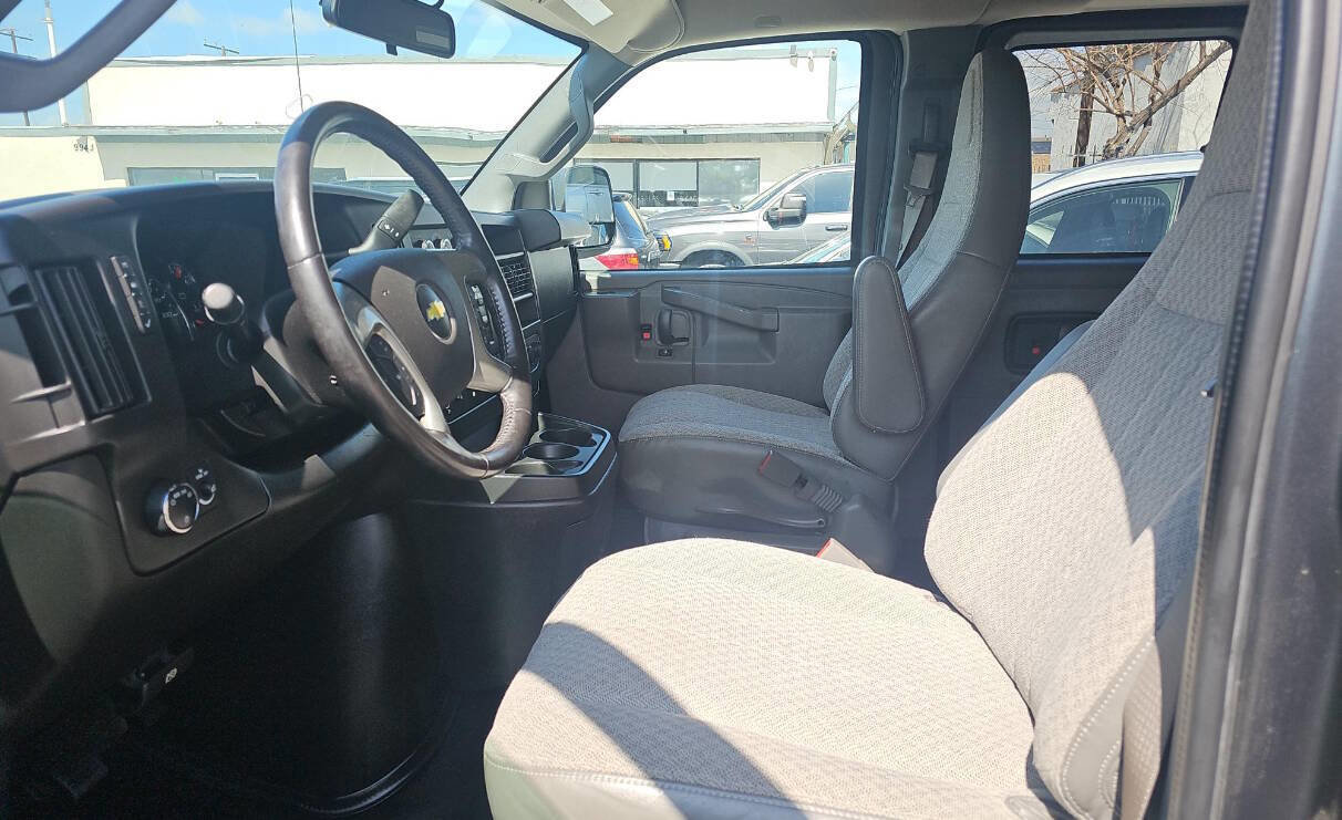 Used 2017 Chevrolet Express 2500 LS image 8