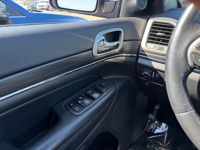Used 2020 Jeep Grand Cherokee Limited image 31