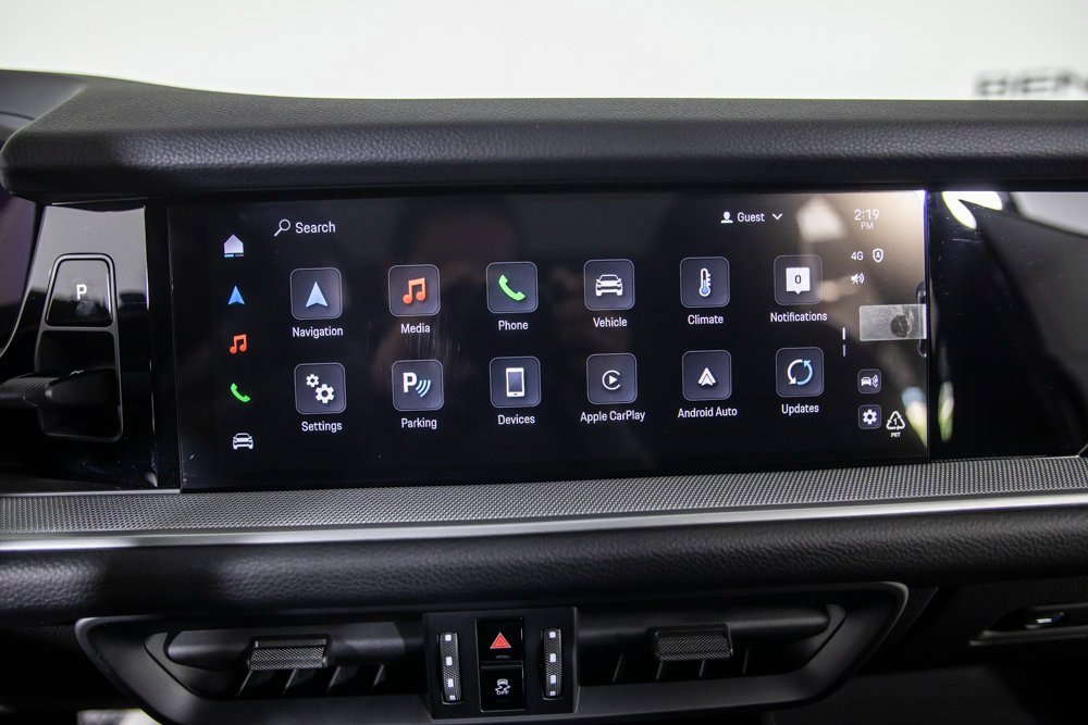 Used 2025 Porsche Cayenne image 25