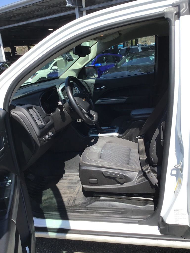 Used 2021 Chevrolet Colorado LT w/ Fleet Safety Package AWD/4WD image 5