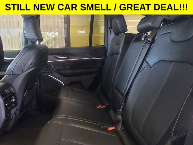 Used 2026 Jeep Grand Cherokee Limited AWD/4WD image 27