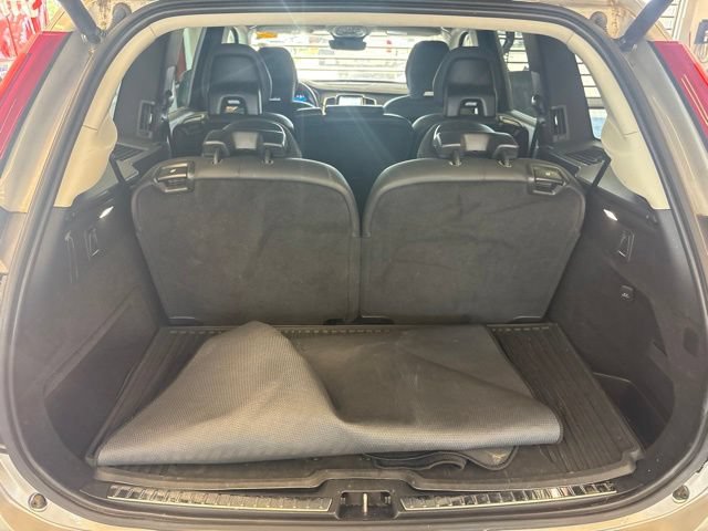 Used 2023 Volvo XC90 B5 Plus w/ Protection Package AWD/4WD image 18