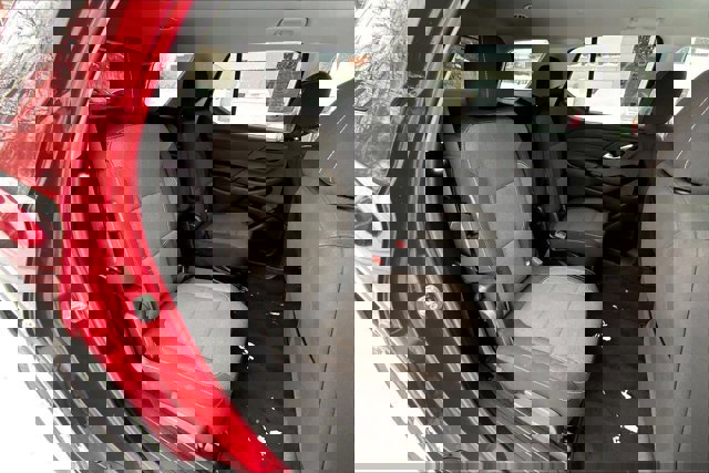 Used 2018 Chevrolet Traverse LT w/ LPO, Cargo Package image 25