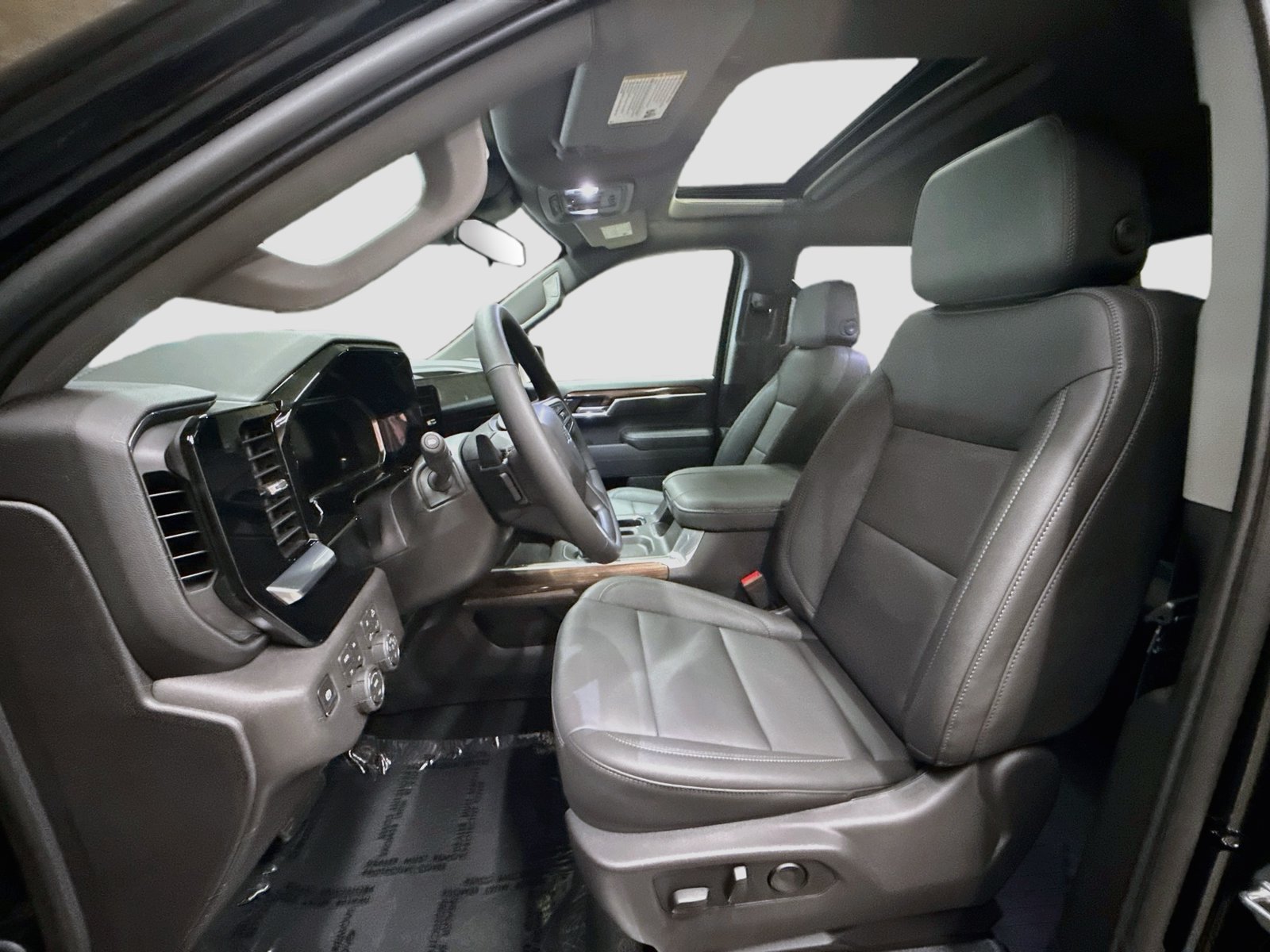 New 2026 Chevrolet Silverado 1500 RST w/ RST All Star Premium Package AWD/4WD image 25