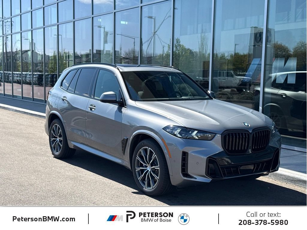 New 2026 BMW X5 xDrive40i w/ M Sport Package AWD/4WD image 7