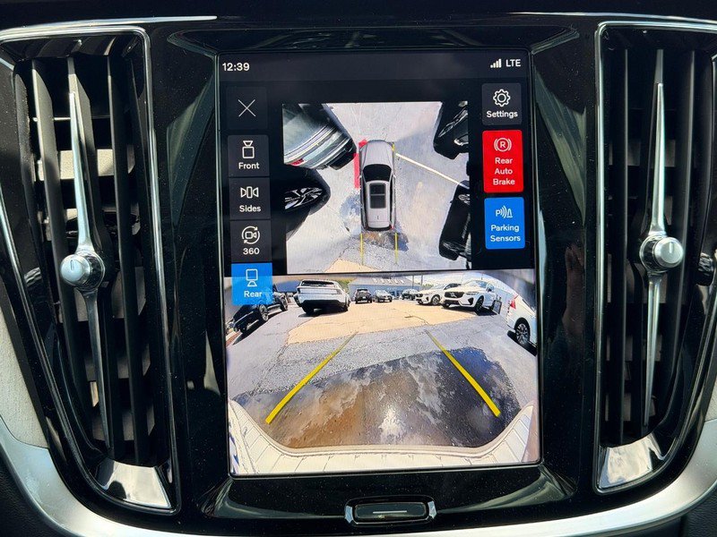 New 2026 Volvo V60 B5 Cross Country Ultra w/ Protection Package Premier AWD/4WD image 14