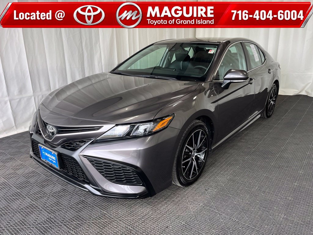 Used 2023 Toyota Camry SE