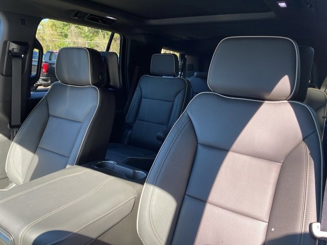 New 2026 GMC Yukon Elevation image 24