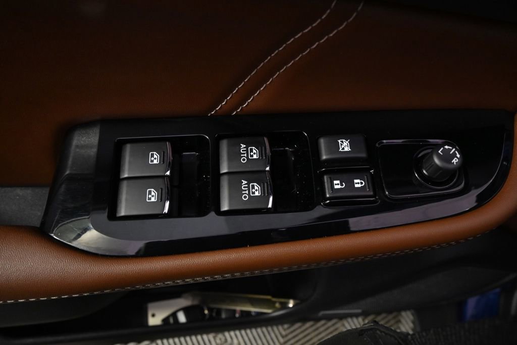 Used 2017 Subaru Outback 3.6R Touring w/ Popular Package #5A image 22