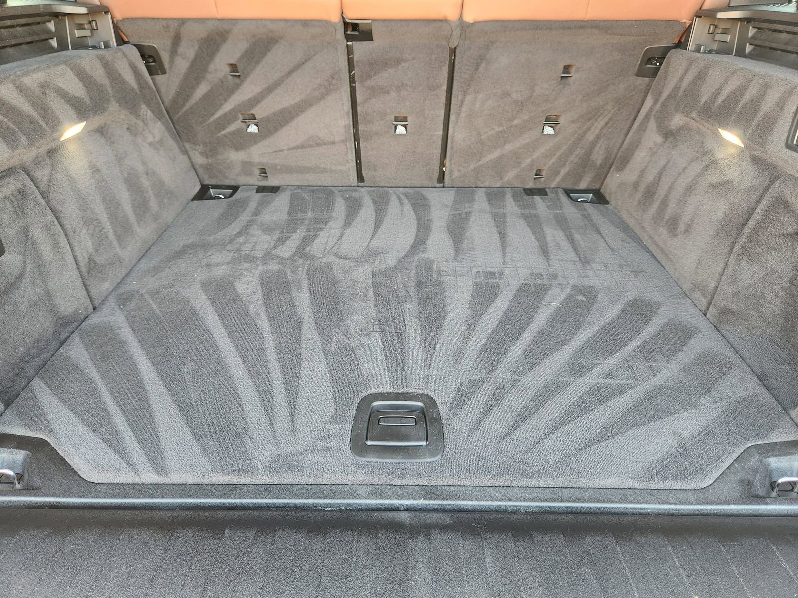 Used 2019 BMW X5 xDrive40i w/ Convenience Package image 36