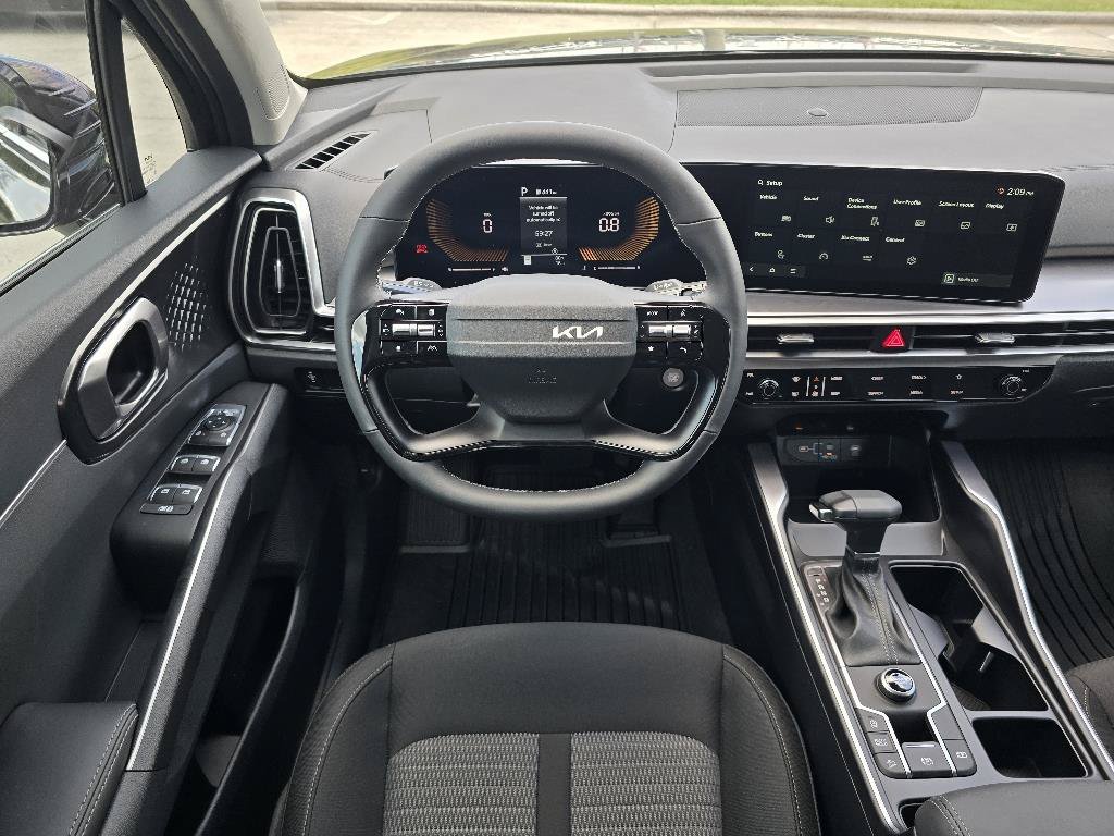 New 2026 Kia Sorento LX FWD image 6