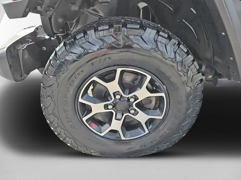 Used 2021 Jeep Wrangler Unlimited Rubicon w/ LED Lighting Group AWD/4WD image 11