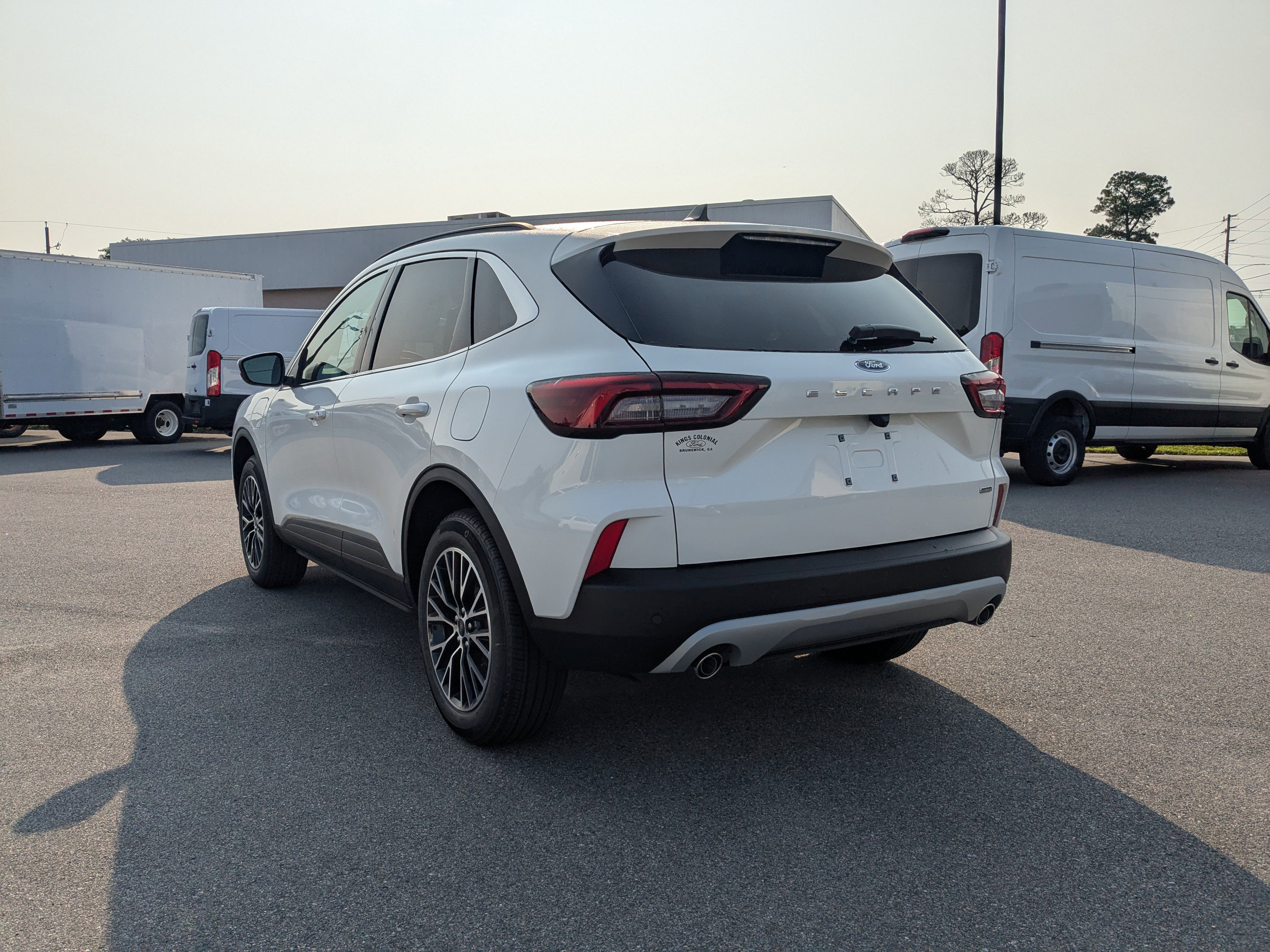 New 2025 Ford Escape SE image 6