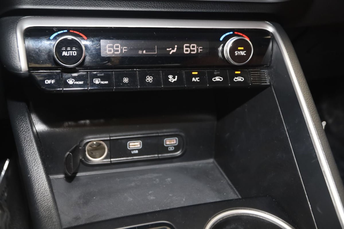Used 2021 Kia K5 GT-Line AWD/4WD image 30