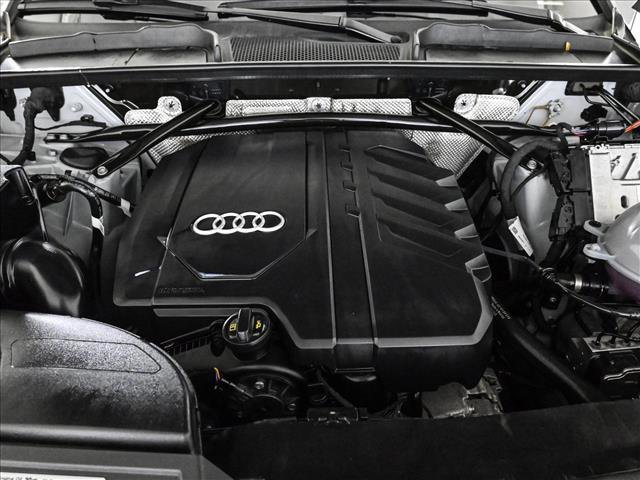 Used 2023 Audi Q5 2.0T Premium Plus w/ Premium Plus Package AWD/4WD image 24
