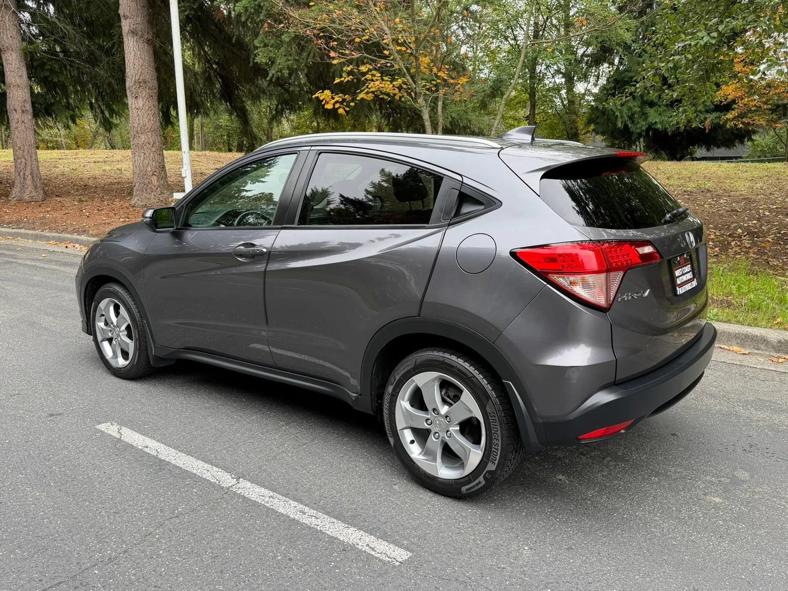 Used 2017 Honda HR-V EX-L image 13