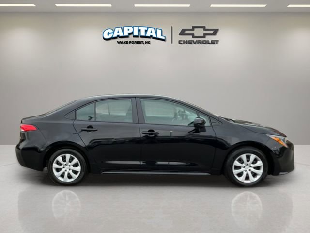 Used 2023 Toyota Corolla LE image 6