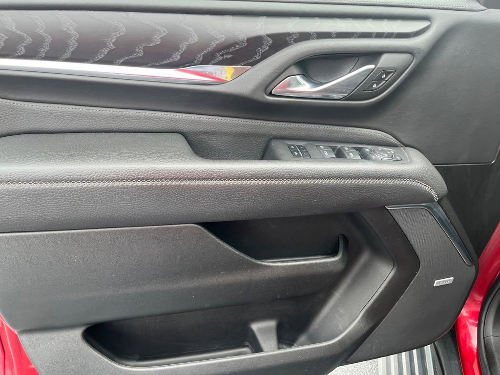 Used 2023 GMC Yukon Denali image 12