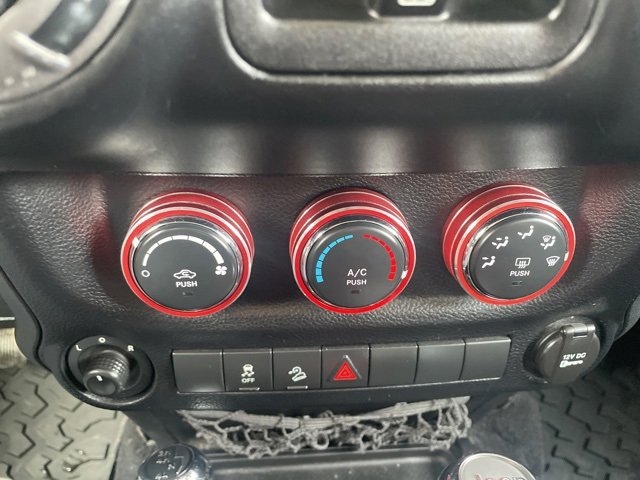 Used 2012 Jeep Wrangler Unlimited Sport image 25