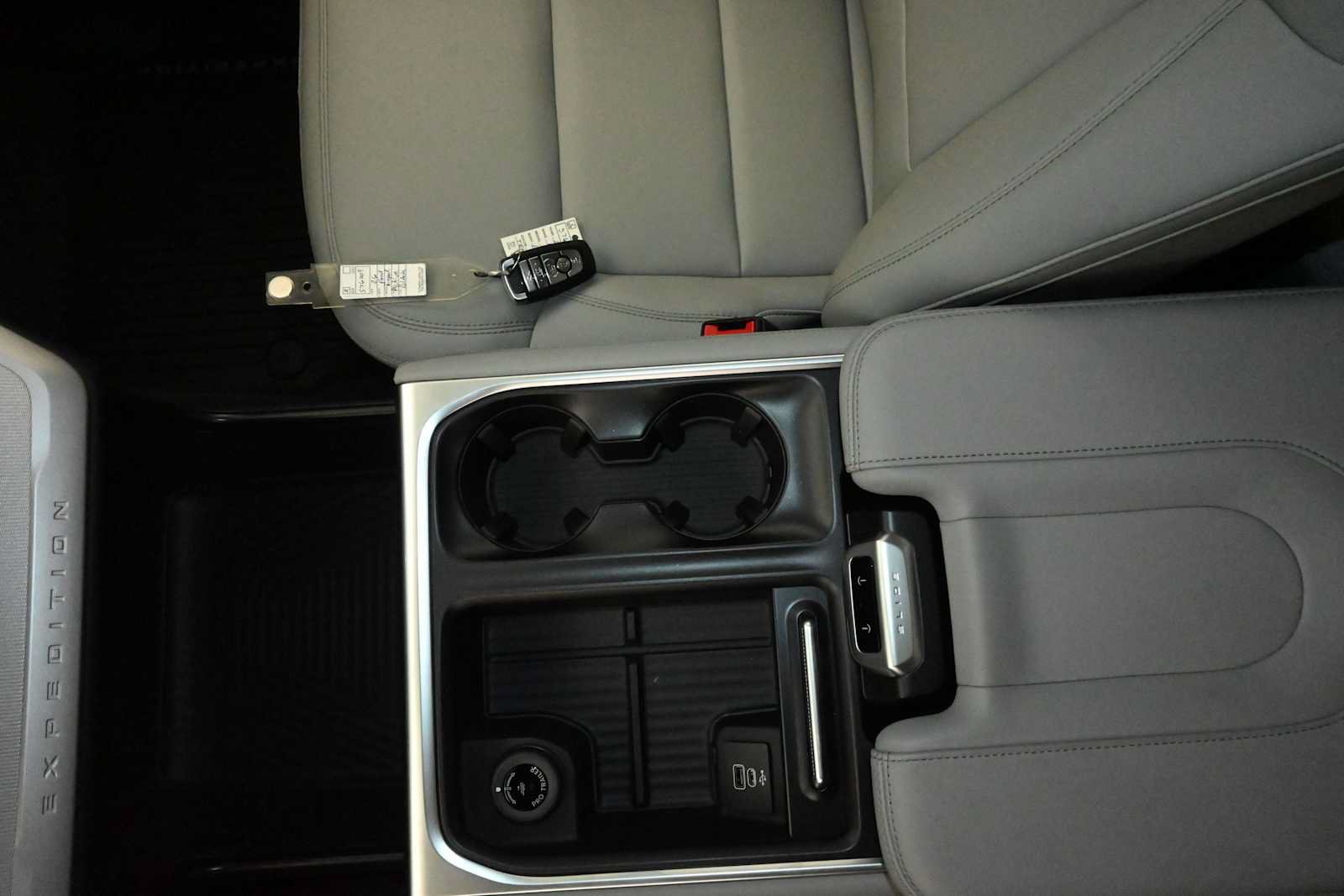 New 2026 Ford Expedition Active AWD/4WD image 41