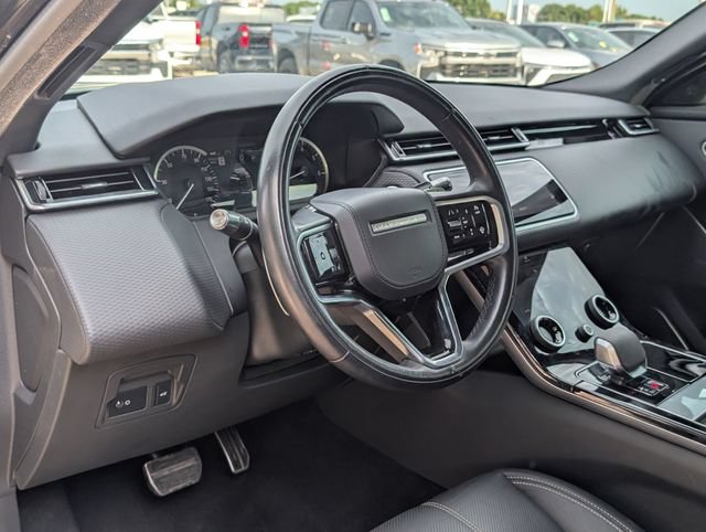 Used 2022 Land Rover Range Rover Velar R-Dynamic S AWD/4WD image 4
