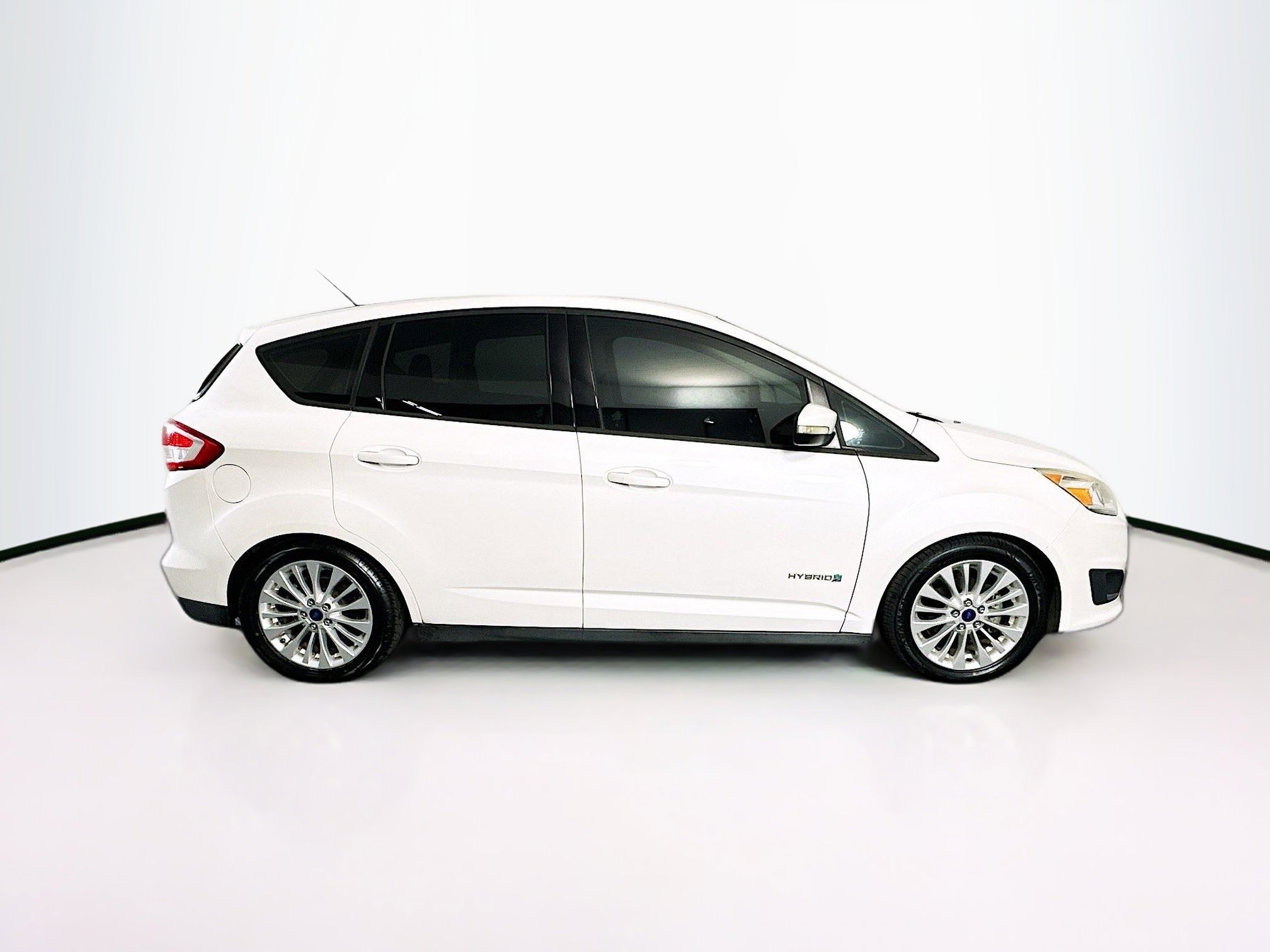 Used 2017 Ford C-MAX SE w/ Equipment Group 201A image 10