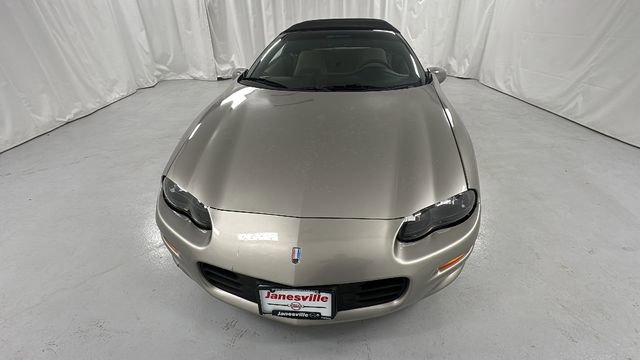 Used 2002 Chevrolet Camaro Base image 8